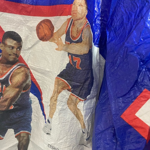 1992 Dream Team Olympic Basketball Team Collectors Jacket - Picture 9 of 15